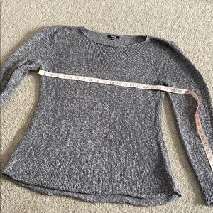 Premise lightweight distressed sweater in grey sz XL
